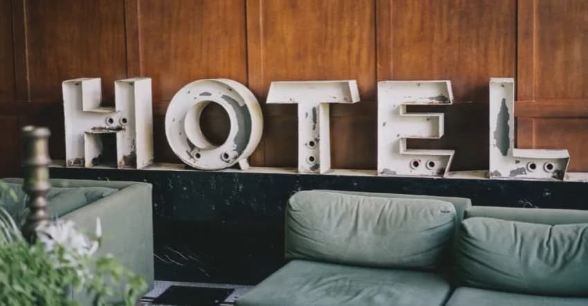 Jak szukać tanich noclegów za granicą i nie przepłacać za pobyt